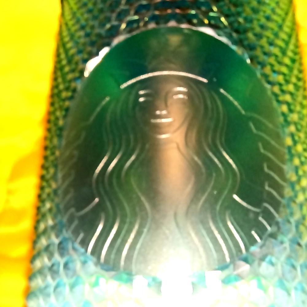 Starbucks 2022  Glacier Blue  Studded Cut Tumbler w/ Straw 24 oz NWT - Picture 8 of 9